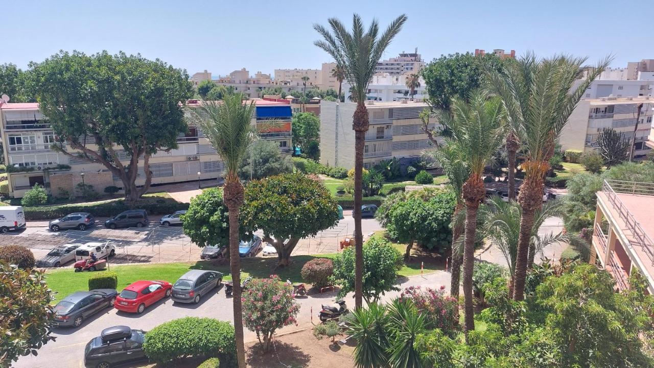 Blonzu Camboya Apartment Torremolinos Bagian luar foto